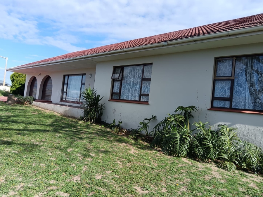 3 Bedroom Property for Sale in Haven Hills Eastern Cape